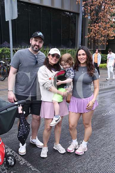 Guillermo Montemayor, Marcela González, Evan Montemayor y Sofia Mena 0