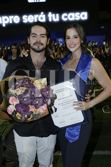 Juan Pablo Leal y Jimena Ancira