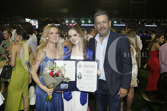 Gaby Morales, María Gabriela Valdés y José Luis Valdés