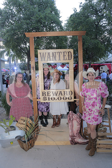Sonia Anderson, Jamie Loda, Veronica de Jesus Muñoz, Martha Delgadillo y Cynthia Garza3