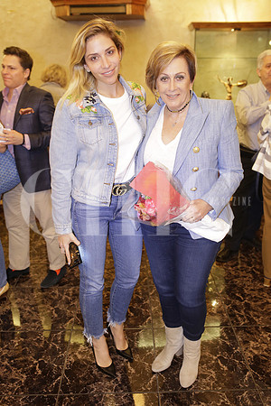 Yael Marcuschamer de Ackerman y Ruth Kleiman de Marcuschamer