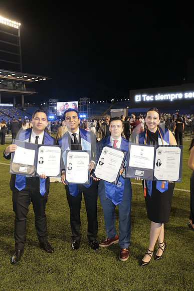 Alan Arenas, Mario Coronado, Emiliano Jasso e Ivonne Vargas 5