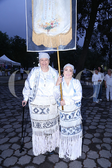 Pilar Olvera y Patricia Criollos 1