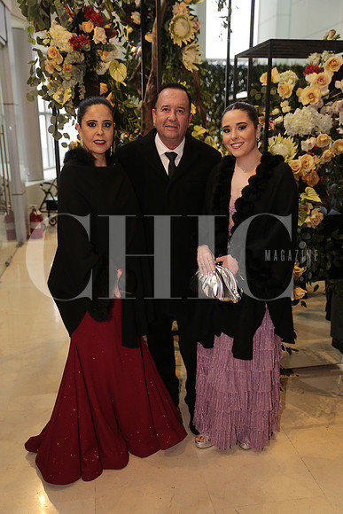 Diana Valdes, Jorge Valdes y Claudia Valdes 2