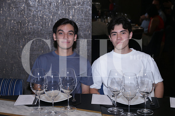 Diego Francisco Martínez y David Sánchez 0