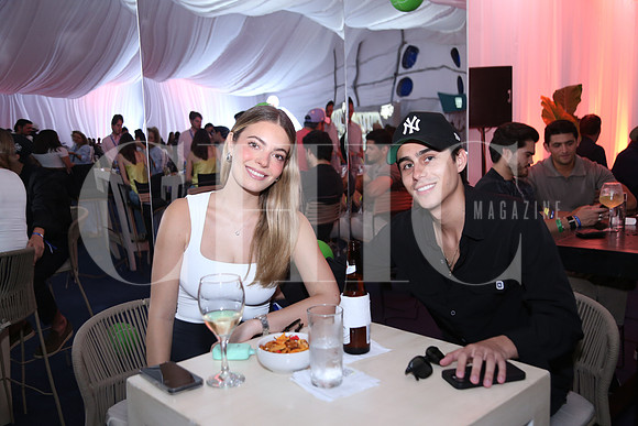 Valeria Godinez y Alexander Ross 1