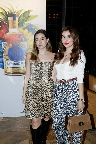 Paulina Zuñiga e Iris Briseño