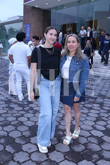 Valeria Teran y Leni Villarreal 0