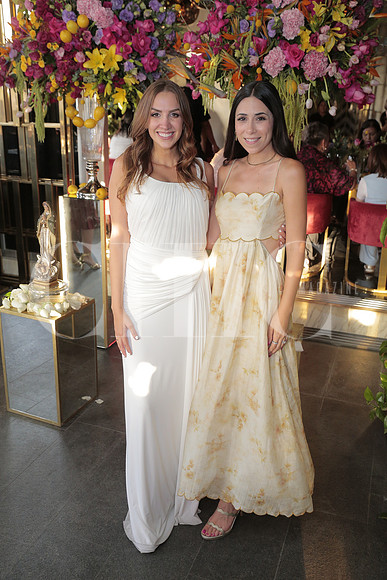 Edith Olivares y Valeria Johnson 2