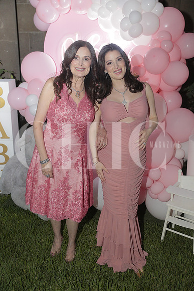 Alejandra Vazquez y Mireya Rios 3