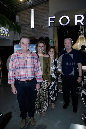 Mario Lavorin, Florencia Benavides de Lavorin, Magdalena Benavides de Bay y Enrique Bay (4)