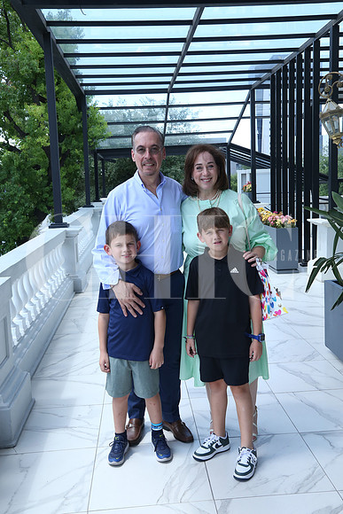 Daniel Villarrea, Paulina Garza de Villarreal, Emilio Gil y José Pablo Gil 1