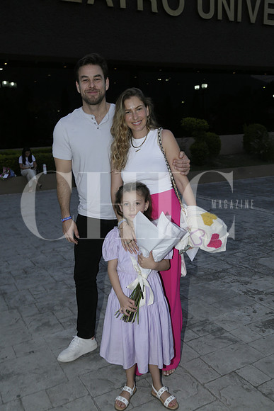 Miguel Maldonado, Andrea Livas y Mina Maldonado