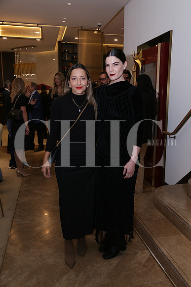 Caro Ramones y Julia Abouchard0