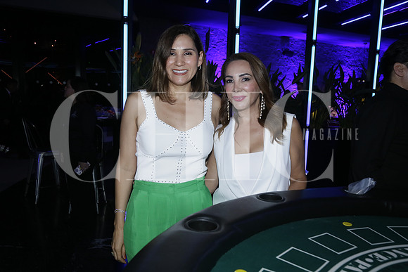 Rubi Cisneros y Ruth Leal