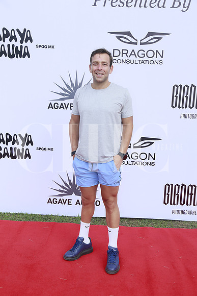 Adrian Guerra (2)