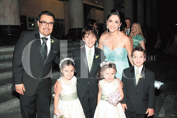 Rodolfo Ramos, Pablo Villarreal, Isis Chávez, Camila Ramos, Sara Ramos y Gastón Villarreal