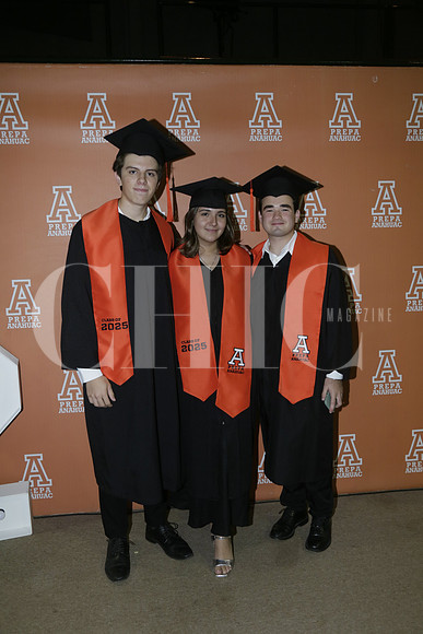 Mateo Bracamontes, Diana González y Gonzalo Guzmán (2)