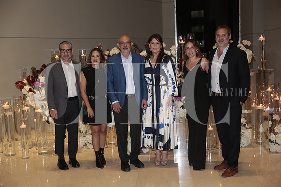 Eduardo Quirarte, Karla Hinojosa, Gustavo Gonzalez, Alejandra de Gonzalez, Jimena Alvarez y Jose Gonzalez 2