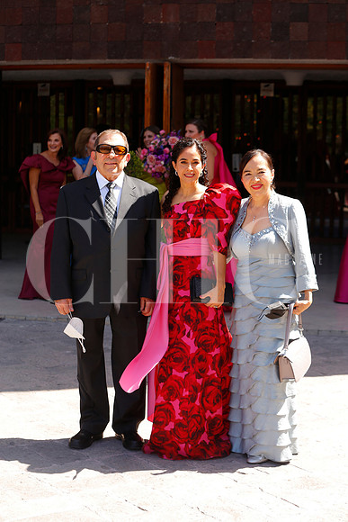 David Villarreal, Maria de Los Angeles Uresti y Janeth Villarreal (3)