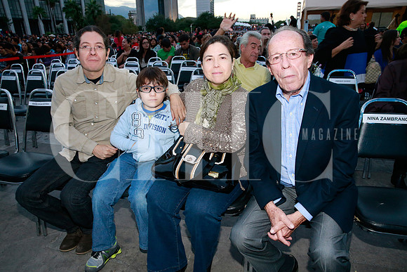 Ernesto Arteaga, Eliceo Arteaga, Claduia Dávila y Eliseo Garza