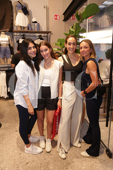 Gricel Salinas,Jimena Uribe, Nicole Goldberg y Mariana Mendoza