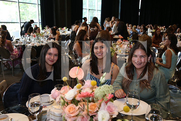 Paola Treviño, Liz Treviño y Heby Reyes 1
