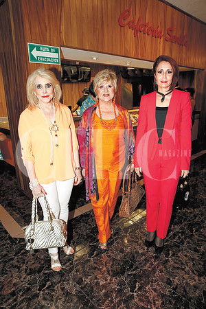 Tey González de Salas, Maricarmen Bretzfelder de Pollard y Amalia Lozano de Maiz