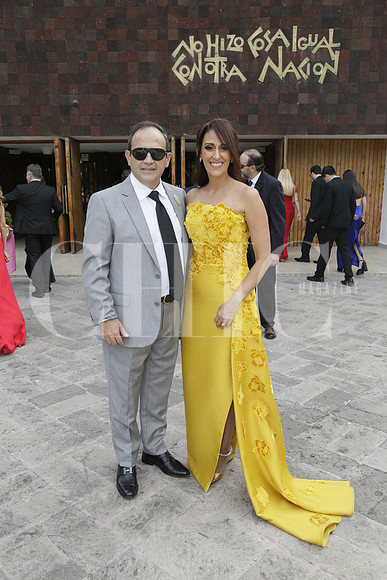 (papás del novio) Eduardo Arrambide y Mayra Martínez de Arrambide (3)