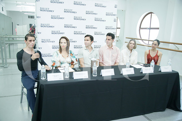 Luciano Perotto, Gaby Elizondo de García Iza, Yosvani Ramos, Marcelo Gomes, Gretchen Backhoff y Andrea De León (4)