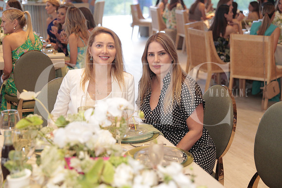 Adriana Santos y Alejandra Hinojosa 1