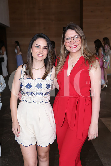 Erika Garza y Alma Garza 0