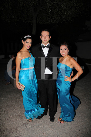 Karla Catellanos, Alfredo Treviño y Lorena Núngaray