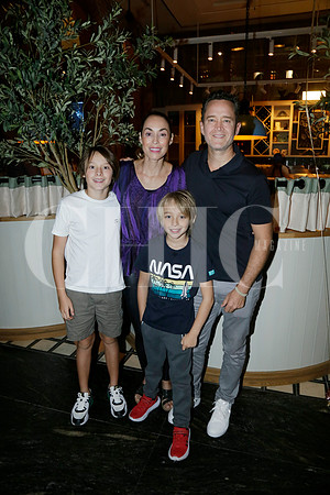 Iker Sánchez, Valeria Lozano de Sánchez Mauricio Sánchez y Pablo Sánchez (2)