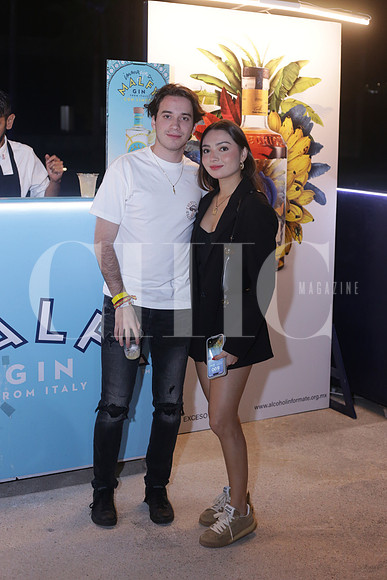 Alejandro Hernandez y Natalia Rivera 1