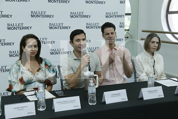 Gaby Elizondo de García Iza, Yosvani Ramos, Marcelo Gomes y Gretchen Backhoff (2)