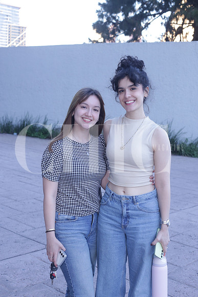 Daniela Arias y Ana Gaby Arias 0