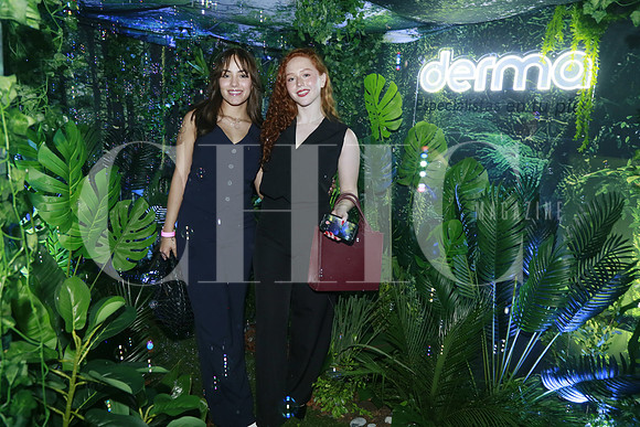 Mariana Rodríguez y Andrea Támez (2)