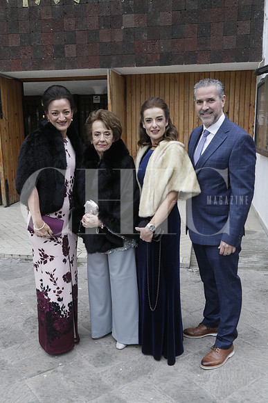 Lily Arias, Aamalia Arias, Anine de Alaba y Jorge de Alba. (2)
