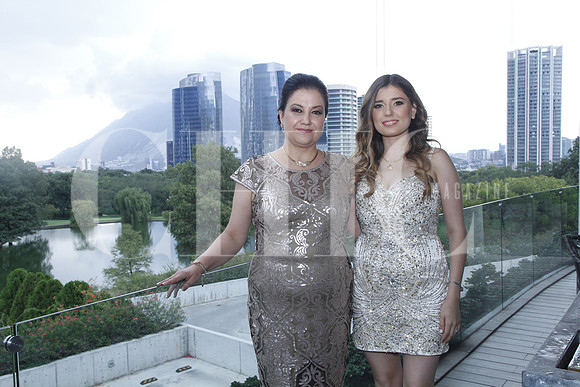 Roberta Bremer de Calderon y Roberta Calderon