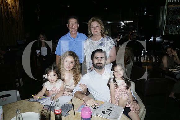 (azia) Gerardo Elizondo Hilda de Elizondo Janeth Elizaondo , Alisa Sheridan, Pablo Sheridan y Alana Sheridan