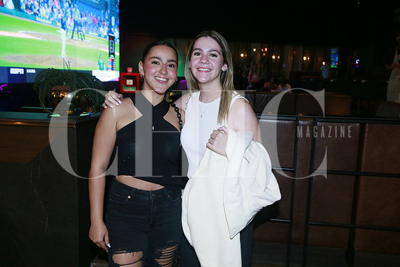 Renatta Martínez e Isabella Rivera