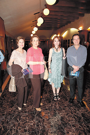 Blanca Alicia Maldonado, Celia Maldonado de Ugartechea, Elizabeth Maldonado y Jorge Maldonado