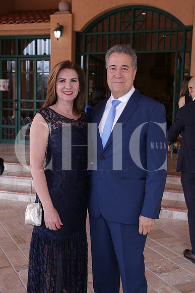 Pilar Deschamps y Gabriel Deschamps 0