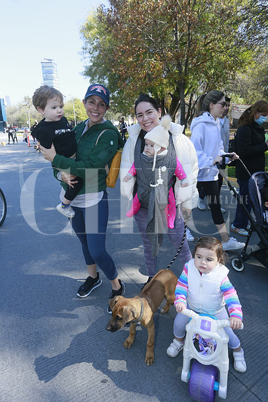 Alberto Lobeira, Alejandra Sánchez, Ana Carolina Juárez, Victoria Treviño y María René Treviño