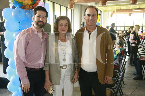 Hugo Ramírez, Lily Navarro y Bernardo Fernández