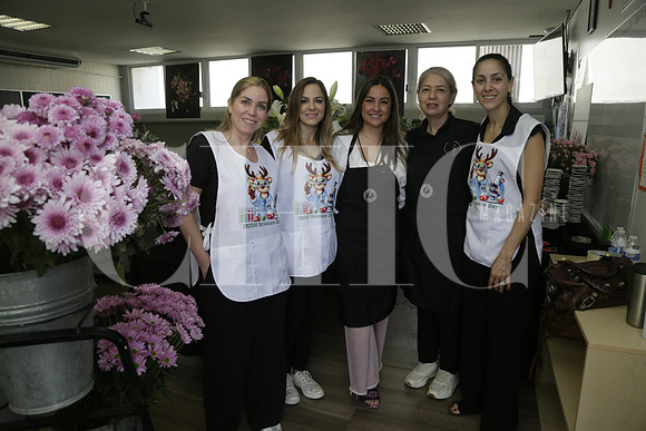 Mariana Garza de Treviño, Ana Cecilia Rodríguez, Melissa Ofarril, Elena Lara y Carol Gresati
