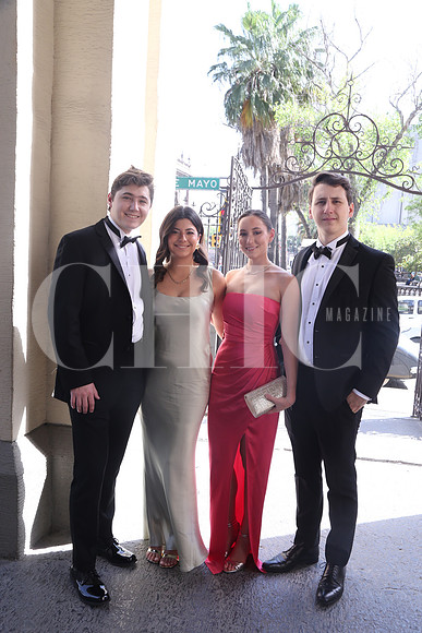 Americo Maiz, Isabela Maltos, Cristina Patiño y Hernan Belden 1