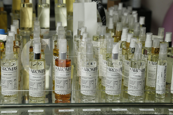 Aspectos generales de Perfumes, Escencias y Aromas (4)