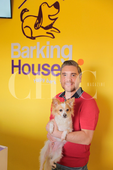 Barking House 33